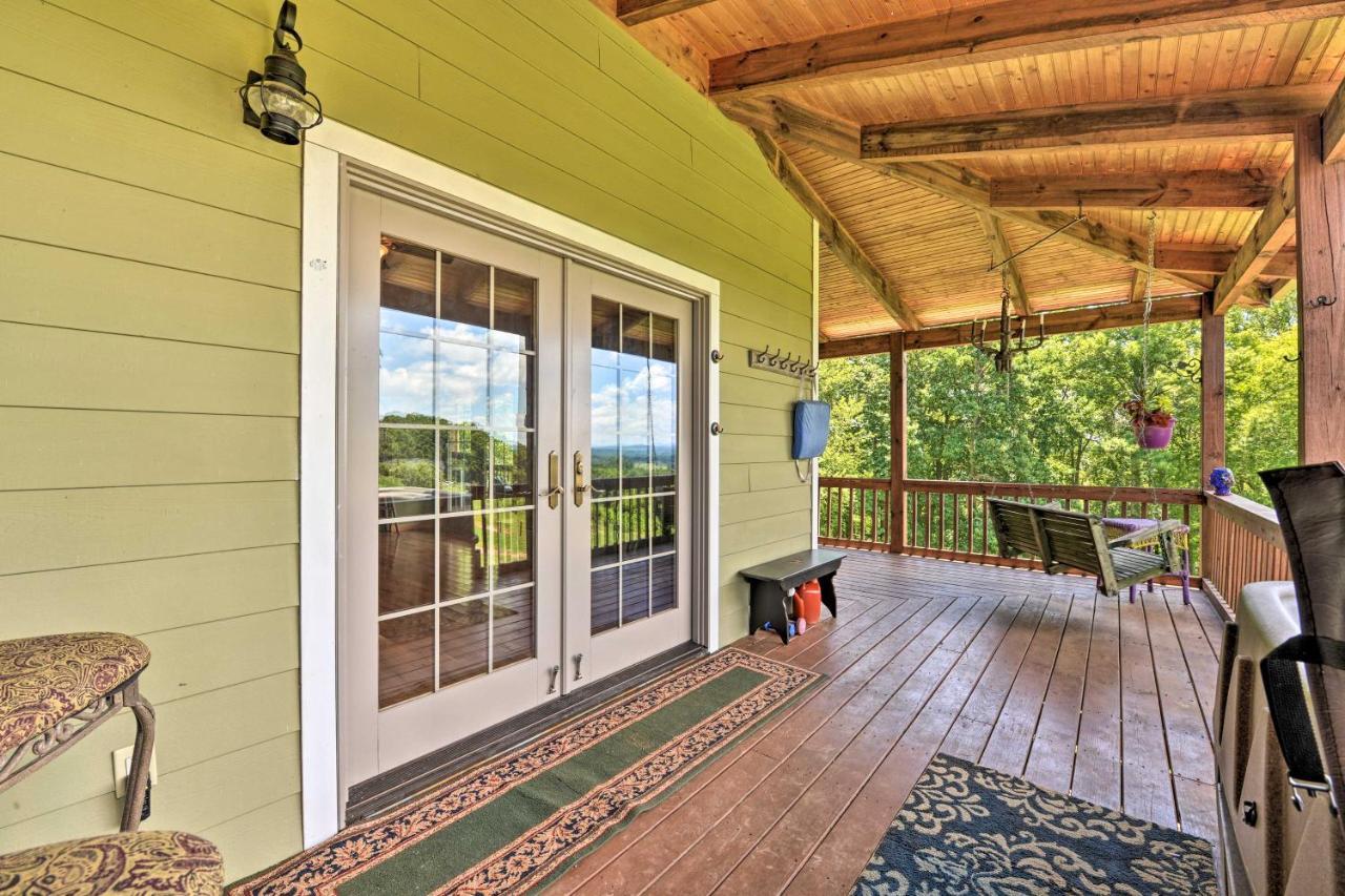 Villa Charming Galax Retreat With Wraparound Deck! Exterior foto
